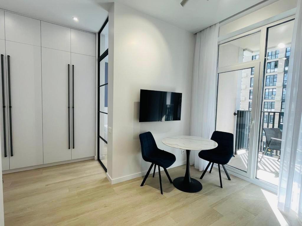 Modern Apartment In The Old Town Κίεβο Εξωτερικό φωτογραφία